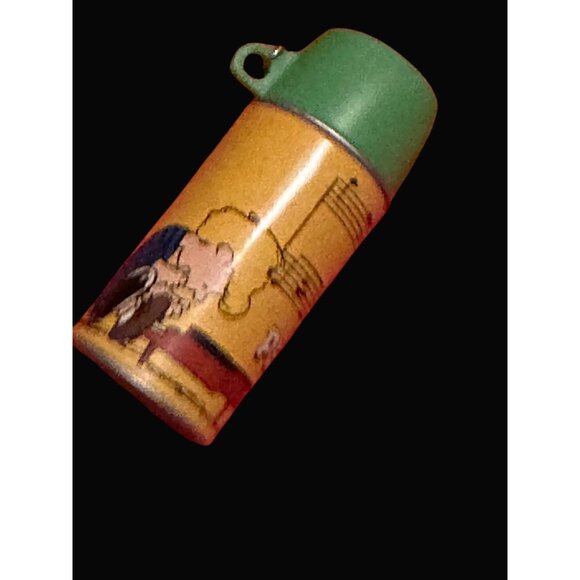 Hallmark Keepsake Ornament Peanuts Collection Snoopy Lunch Box & Thermos - Picture 6 of 8